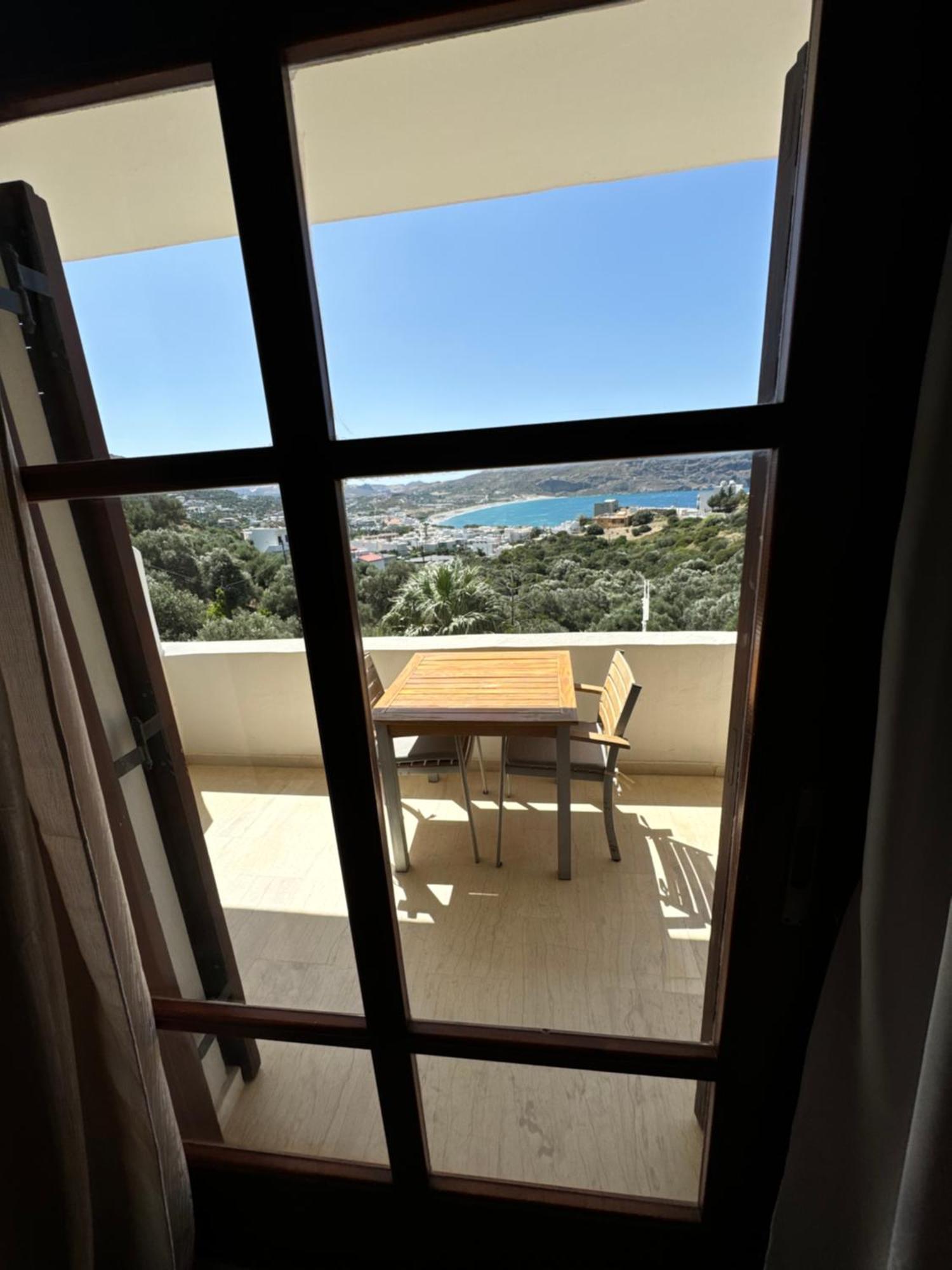 Olive Grove Apartment Плакиас Екстериор снимка