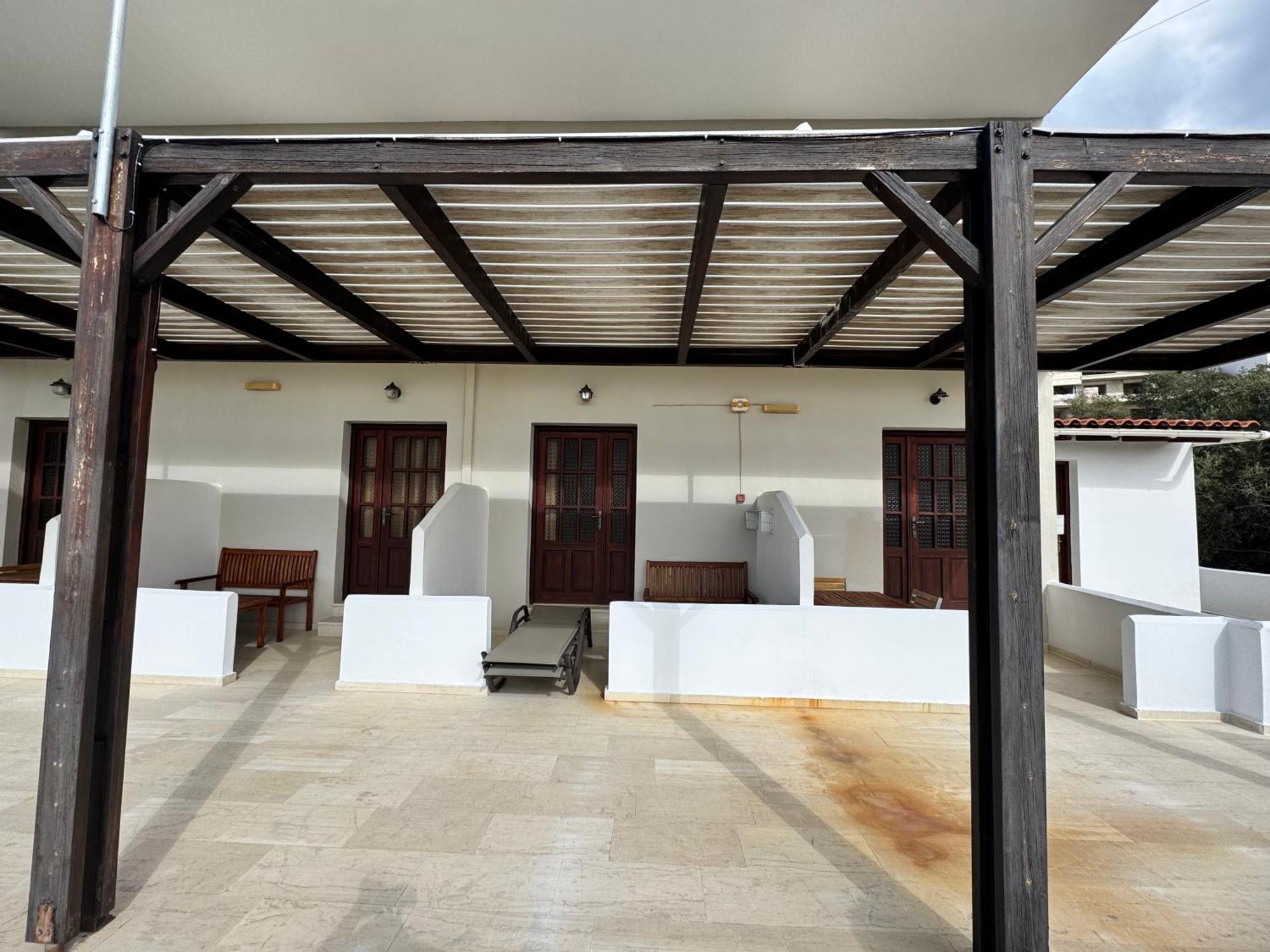 Olive Grove Apartment Плакиас Екстериор снимка
